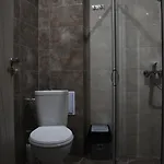 чинар Hotel Kirkovo (Kardzhali)