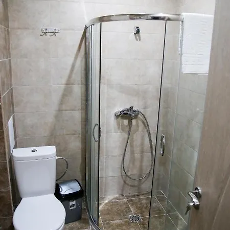 Hotel чинар Kirkovo (Kardzhali)