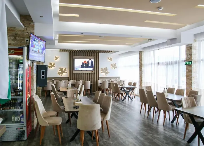 Hotel чинар Kirkovo (Kardzhali)