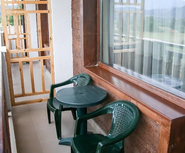 Hotel чинар Kirkovo (Kardzhali)