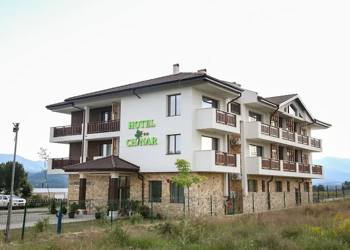 Hotel чинар Kirkovo (Kardzhali)